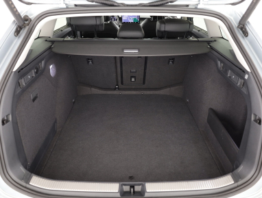 Škoda Superb - 2024