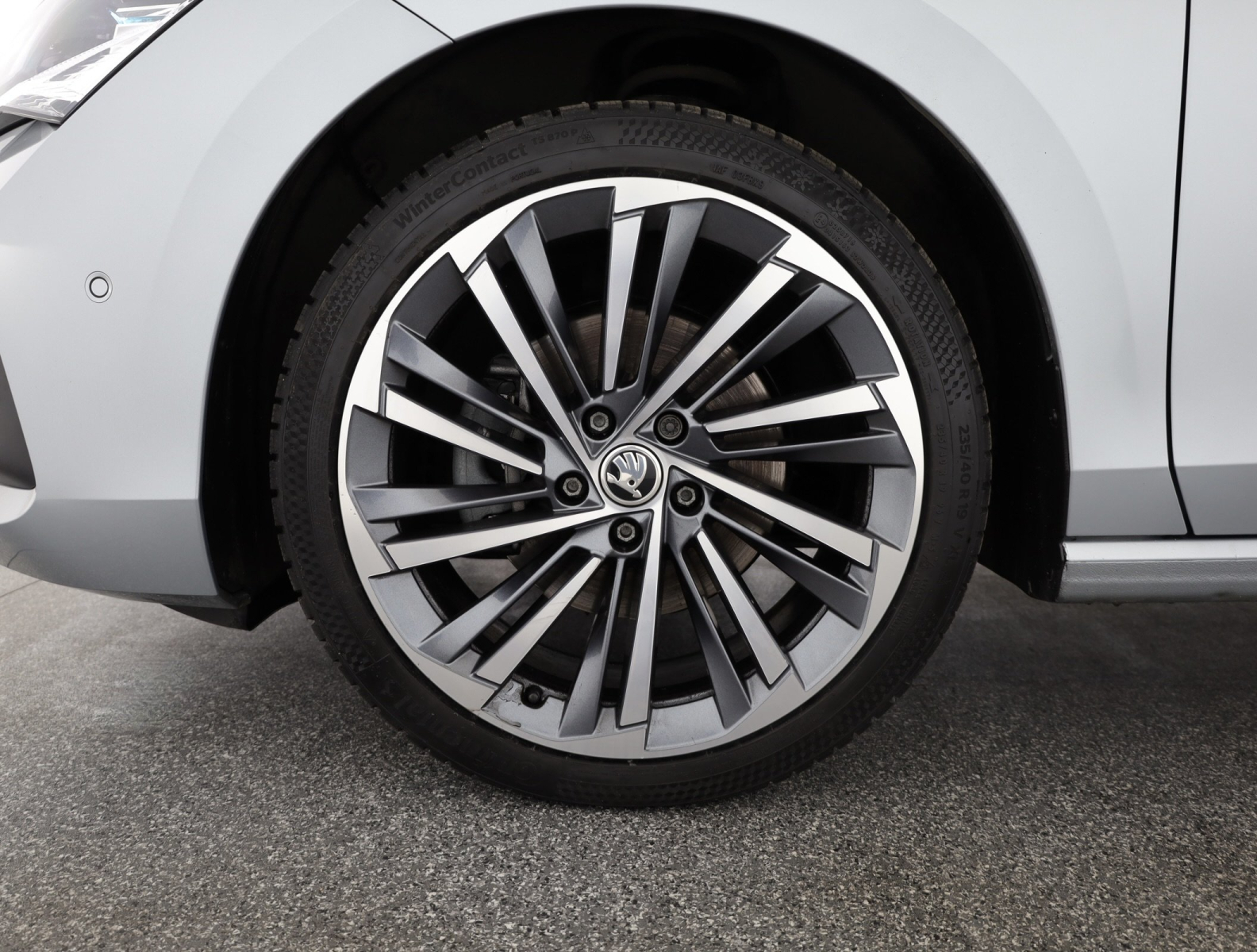 Škoda Superb - 2024