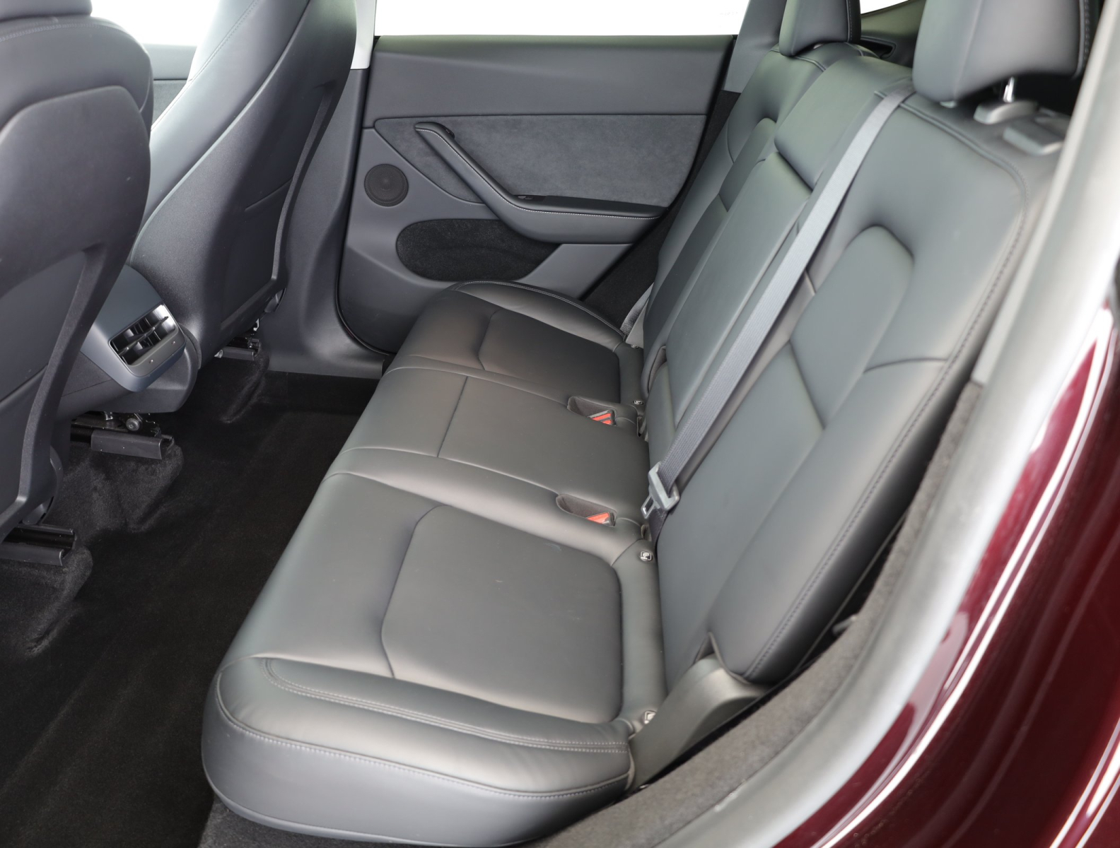 Tesla Model Y - 2023