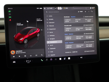 Tesla Model Y - 2023