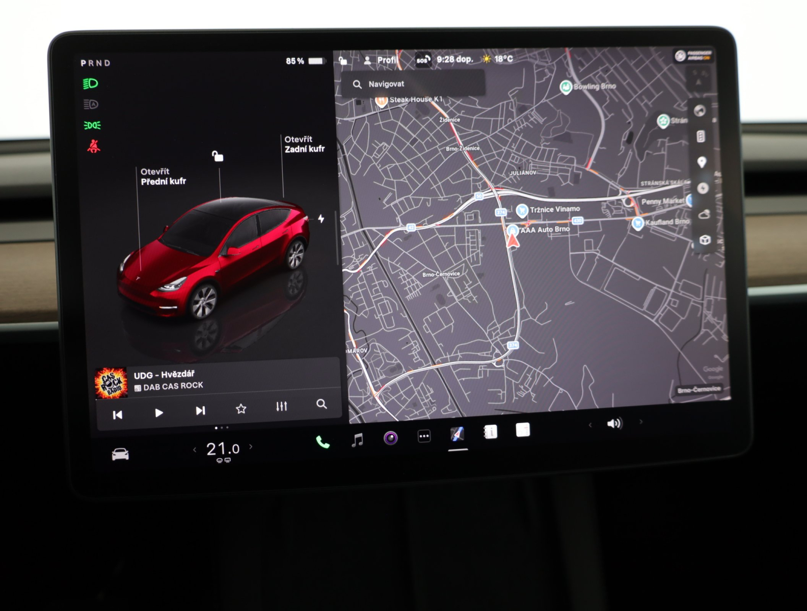 Tesla Model Y - 2023