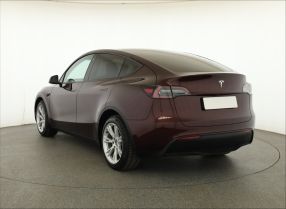 Tesla Model Y - 2023
