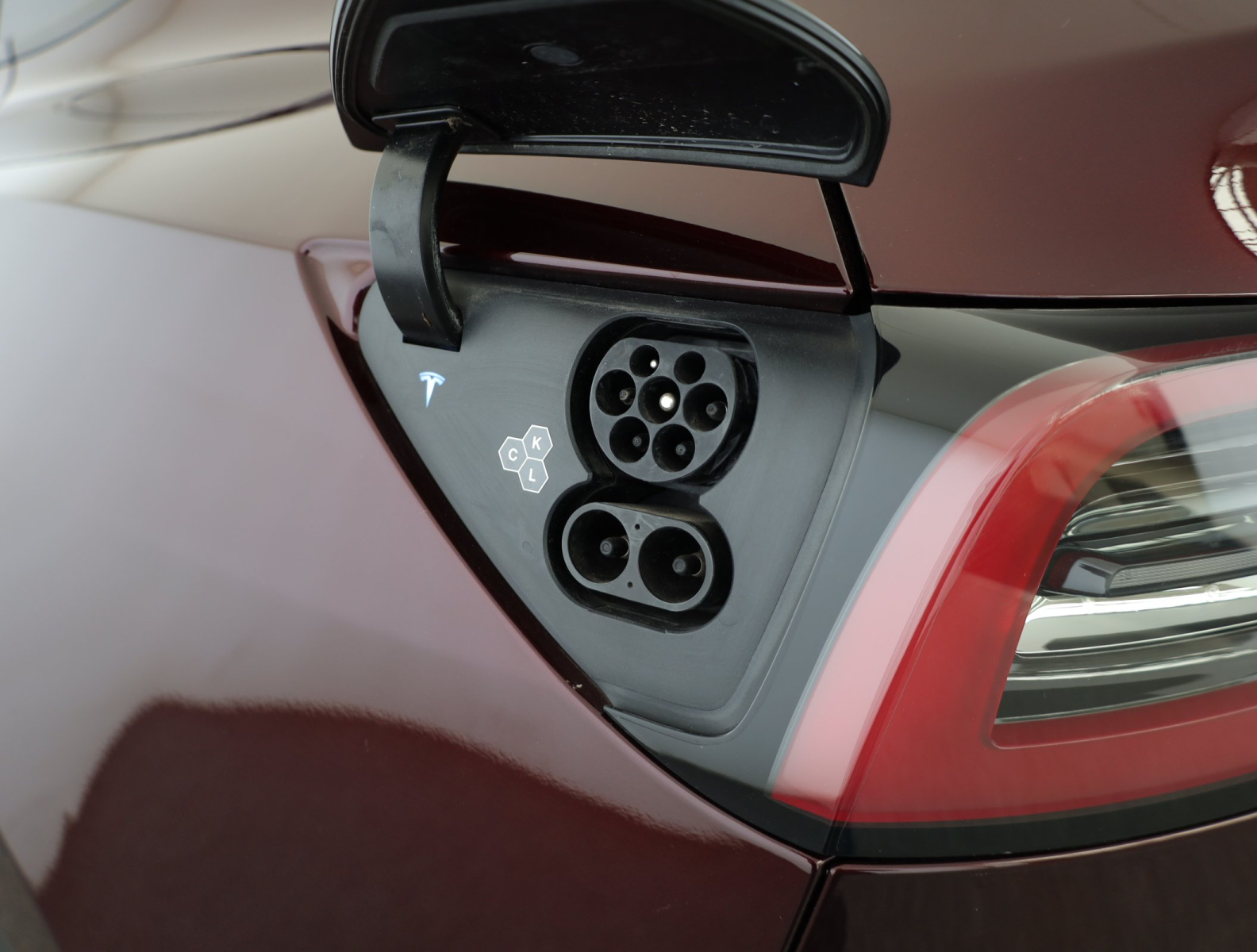 Tesla Model Y - 2023