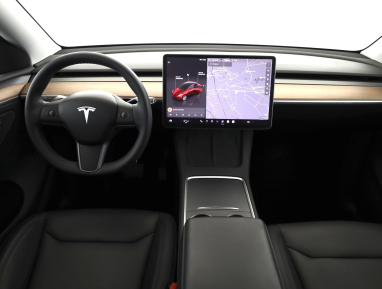 Tesla Model Y - 2023