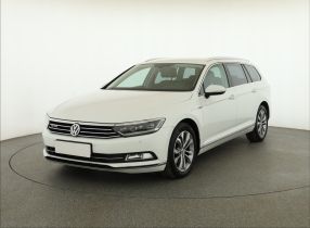 Volkswagen Passat - 2016