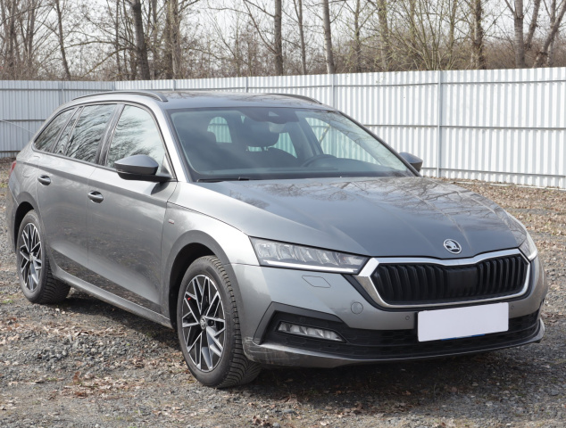 Škoda Octavia 2023