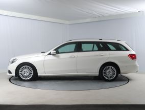 Mercedes-Benz E - 2014