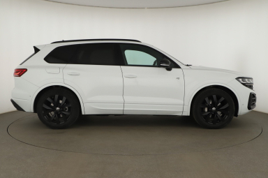 Volkswagen Touareg - 2024