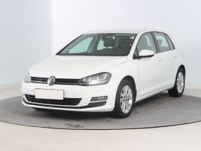 Volkswagen Golf - 2017
