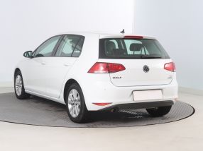 Volkswagen Golf - 2017