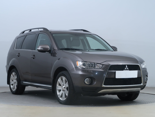 Mitsubishi Outlander 2011