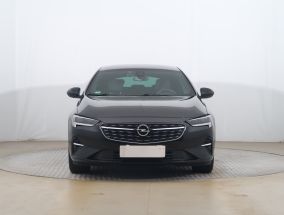 Opel Insignia - 2021