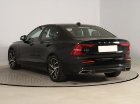 Volvo S60 - 2021