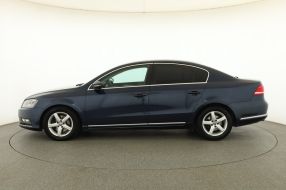 Volkswagen Passat - 2013