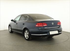 Volkswagen Passat - 2013