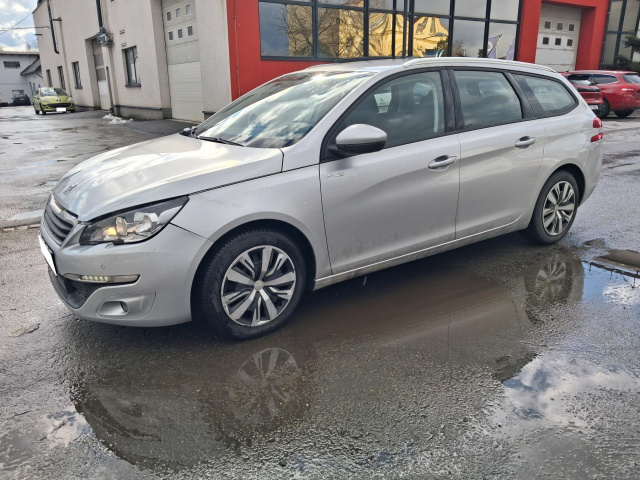 Peugeot 308 2016