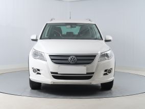 Volkswagen Tiguan - 2010