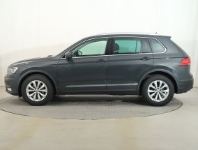 Volkswagen Tiguan - 2017