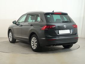 Volkswagen Tiguan - 2017
