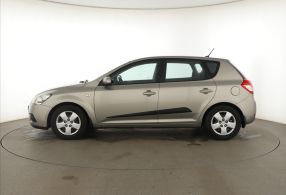 Kia Ceed - 2012