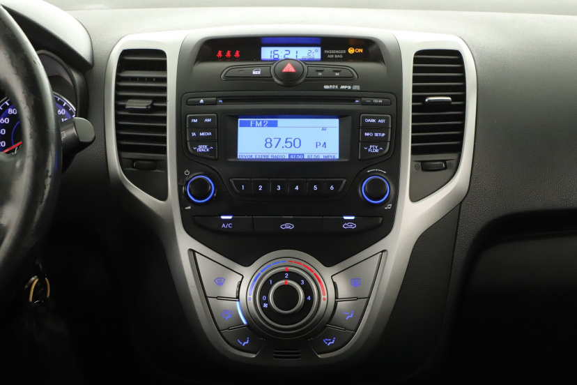 Hyundai ix20, 2012