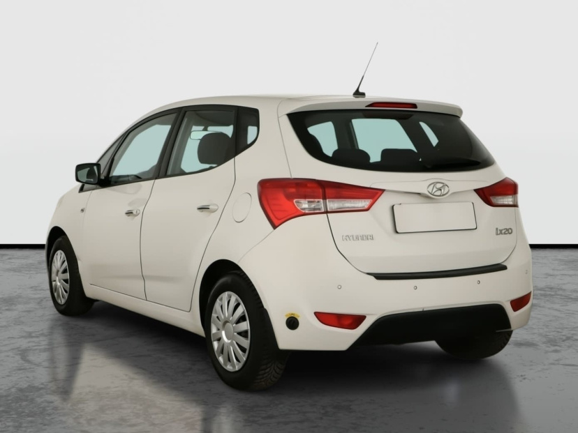 Hyundai ix20, 2012