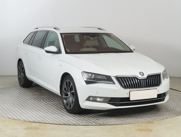 Škoda Superb 2015
