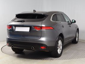 Jaguar F-Pace - 2017