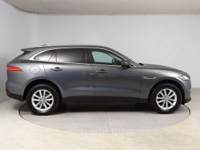 Jaguar F-Pace - 2017