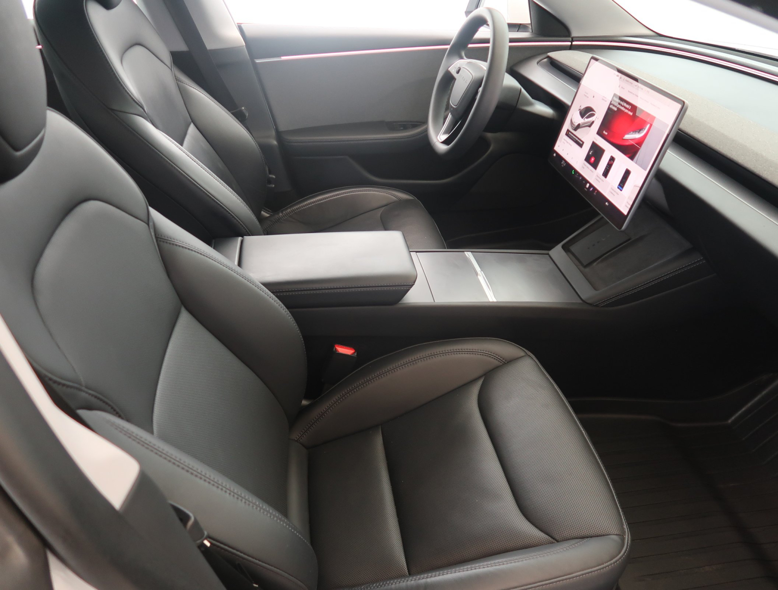 Tesla Model 3 - 2023