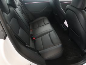 Tesla Model 3 - 2023