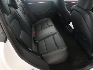 Tesla Model 3 - 2023