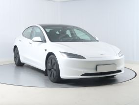 Tesla Model 3 - 2023
