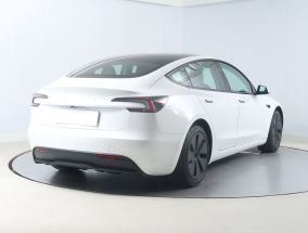 Tesla Model 3 - 2023