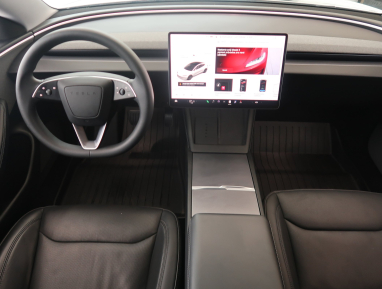 Tesla Model 3 - 2023