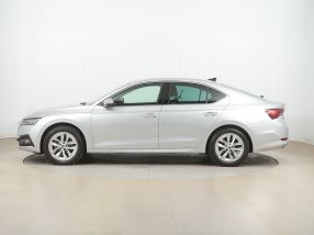 Škoda Octavia - 2023