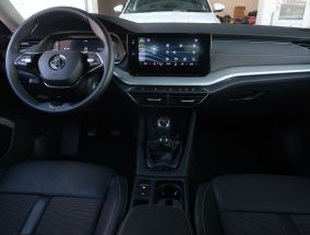 Škoda Octavia - 2023