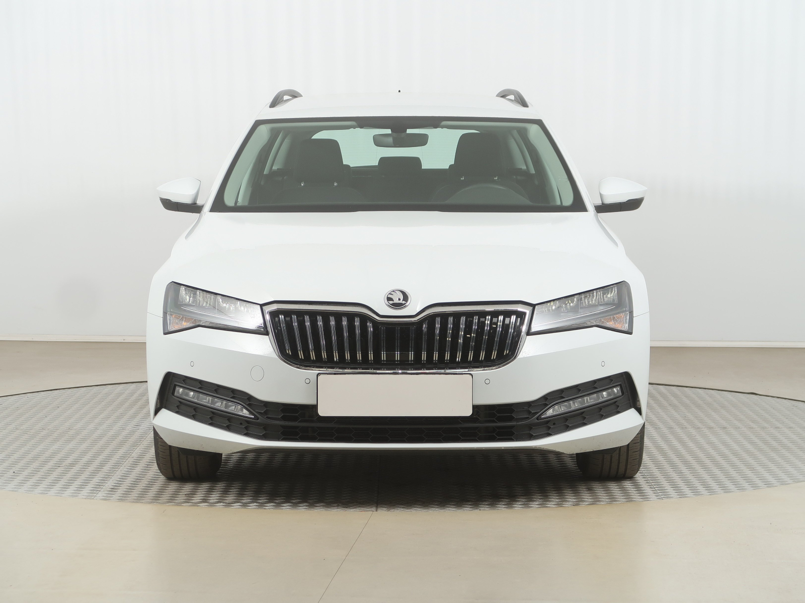 Škoda Superb - 2023