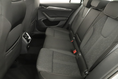 Škoda Octavia - 2024