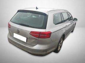 Volkswagen Passat - 2015