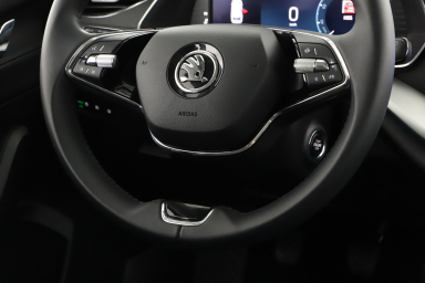 Škoda Octavia - 2024