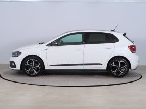 Volkswagen Polo - 2022