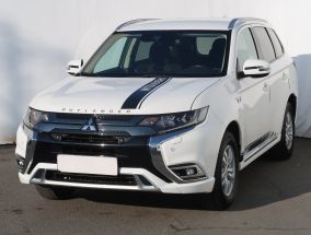 Mitsubishi Outlander - 2019
