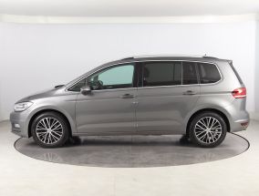 Volkswagen Touran - 2015
