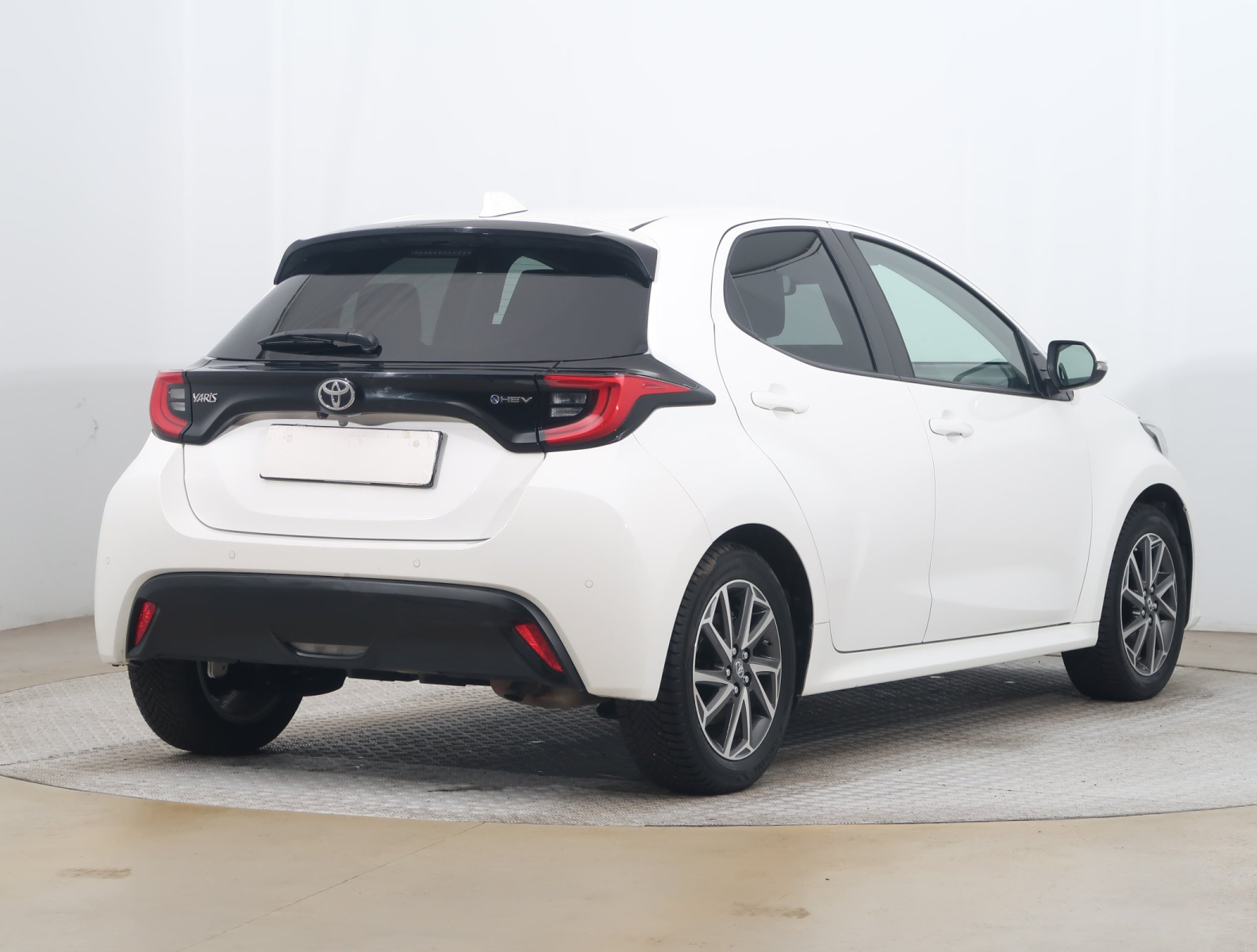 Toyota Yaris - 2024