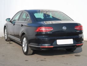 Volkswagen Passat - 2017