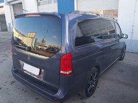 Mercedes-Benz V - 2023