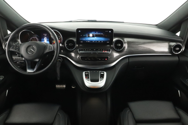 Mercedes-Benz V - 2023