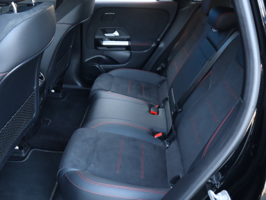 Mercedes-Benz EQA - 2025