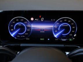 Mercedes-Benz EQA - 2025